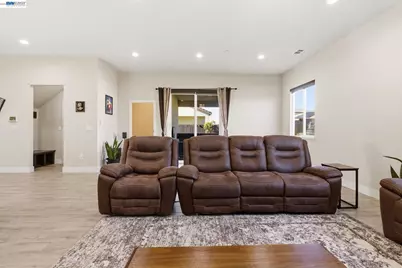 2394 Bharvani Ave, Manteca, CA 95337 - Photo 10