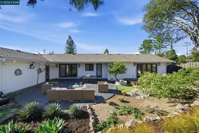 101 Oxford Dr, Moraga, CA 94556 - Photo 38