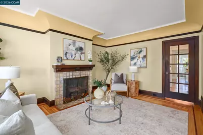 2439 34th Avenue, San Francisco, CA 94116 - Photo 10