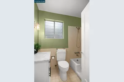 2439 34th Avenue, San Francisco, CA 94116 - Photo 16