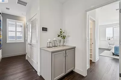 646 Eucalyptus Way, Alameda, CA 94501 - Photo 22