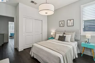 646 Eucalyptus Way, Alameda, CA 94501 - Photo 32