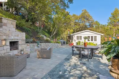 5900 Marden Ln, Oakland, CA 94611 - Photo 44