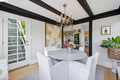 5900 Marden Ln, Oakland, CA 94611 - Photo 18