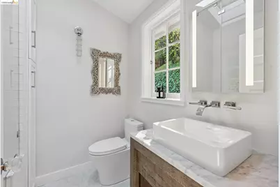 5900 Marden Ln, Oakland, CA 94611 - Photo 34