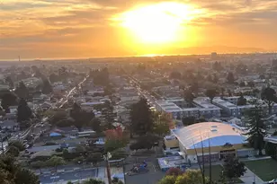 8712 Burr St, Oakland, CA 94621 - Photo 1