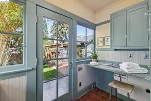 360 Alcatraz Ave, Oakland, CA 94618 - Photo 46