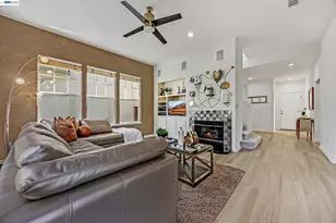 5130 Bianco Ct, Pleasanton, CA 94588 - Photo 4