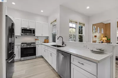 5130 Bianco Ct, Pleasanton, CA 94588 - Photo 8