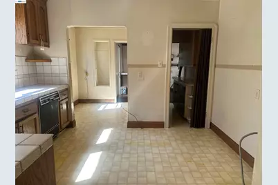 2533 Harrington Ave, Oakland, CA 94601 - Photo 14