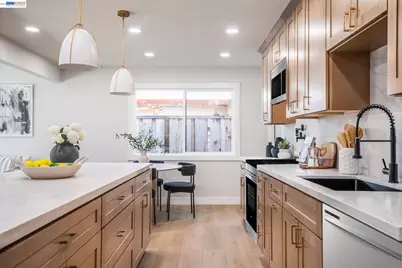 42663 Hamilton Way, Fremont, CA 94538 - Photo 4