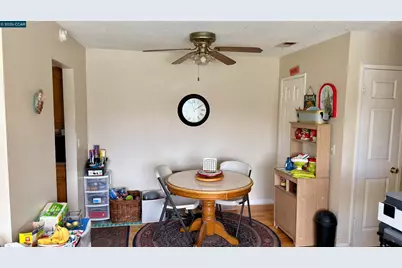 1360 Del Rio Ct #4, Concord, CA 94518 - Photo 8