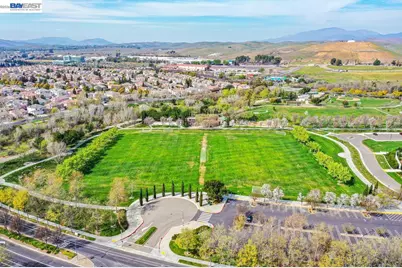 5767 Iron Horse Pkwy #D, Dublin, CA 94568 - Photo 48