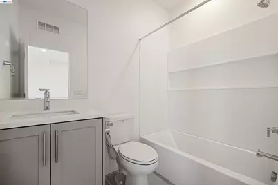 5767 Iron Horse Pkwy #D, Dublin, CA 94568 - Photo 42