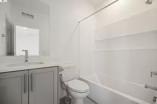 5767 Iron Horse Pkwy, Dublin, CA 94568 - Photo 42