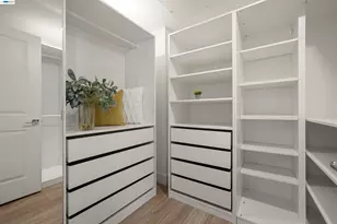 5767 Iron Horse Pkwy, Dublin, CA 94568 - Photo 32