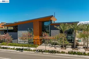 5767 Iron Horse Pkwy, Dublin, CA 94568 - Photo 44