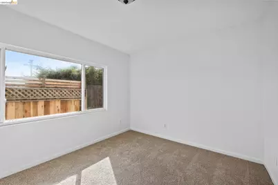 1509 Lassen Court, Vallejo, CA 94591 - Photo 14