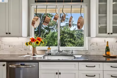 682 Jennie Ct, Lafayette, CA 94549 - Photo 20