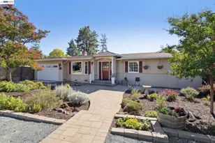 682 Jennie Ct, Lafayette, CA 94549 - Photo 14