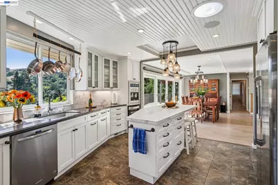 682 Jennie Ct, Lafayette, CA 94549 - Photo 22