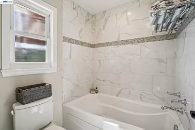 682 Jennie Ct, Lafayette, CA 94549 - Photo 34