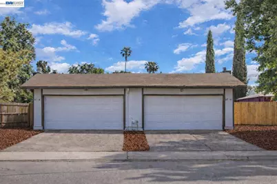 8710 Kelley Dr, Stockton, CA 95209 - Photo 2