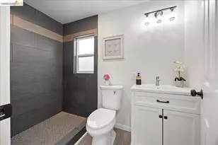 1261 61st St, Emeryville, CA 94608 - Photo 12