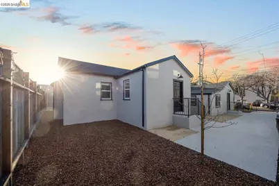 1261 61st St, Emeryville, CA 94608 - Photo 32