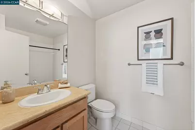 161 Marina Lakes Dr, Richmond, CA 94804 - Photo 14