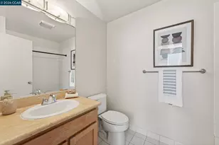 161 Marina Lakes Dr, Richmond, CA 94804 - Photo 14