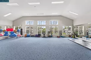 161 Marina Lakes Dr, Richmond, CA 94804 - Photo 22