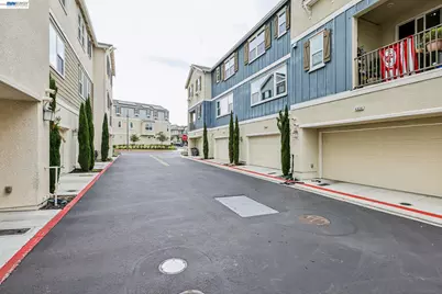 4022 Windsor Way, Dublin, CA 94568 - Photo 6