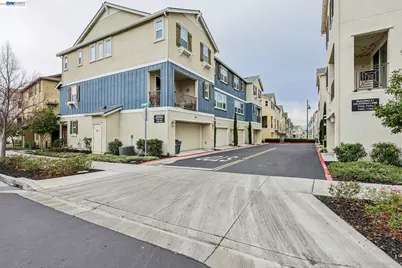 4022 Windsor Way, Dublin, CA 94568 - Photo 4