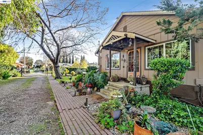 1177 Thiel Rd, Hayward, CA 94544 - Photo 40