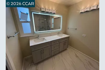 5535 Merritt Dr, Concord, CA 94521 - Photo 12