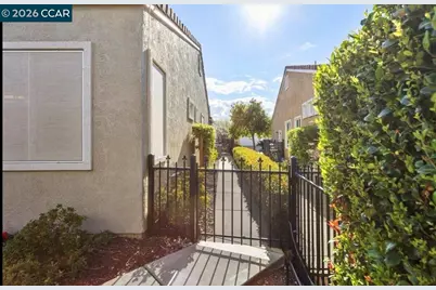 2041 Kent Dr, Brentwood, CA 94513 - Photo 14