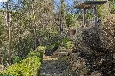 1039 Hopkins Way, Pleasanton, CA 94566 - Photo 56