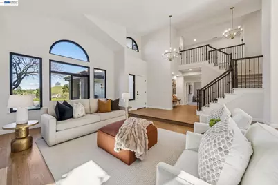 1039 Hopkins Way, Pleasanton, CA 94566 - Photo 10