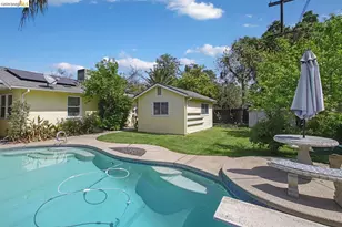 1320 Barcelona Ave, Stockton, CA 95209 - Photo 8