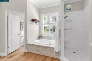 974 Rosehedge Ct, Concord, CA 94521 - Photo 18