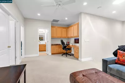 974 Rosehedge Ct, Concord, CA 94521 - Photo 26