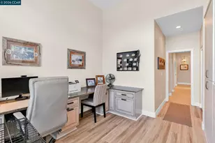 974 Rosehedge Ct, Concord, CA 94521 - Photo 24