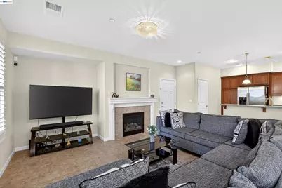 86 Cortadillo St, Mountain House, CA 95391 - Photo 6