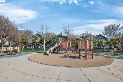 86 Cortadillo St, Mountain House, CA 95391 - Photo 28