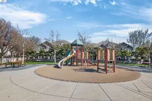 86 Cortadillo St, Mountain House, CA 95391 - Photo 28