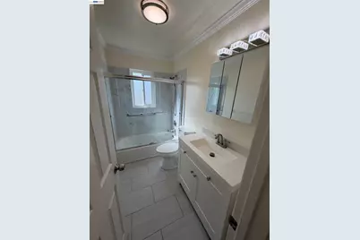820 Island Dr, Alameda, CA 94502 - Photo 16