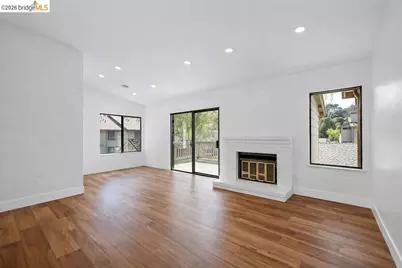 802 Dover, Hercules, CA 94547 - Photo 4