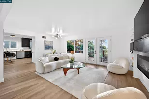 230 Fairlawn Dr, Berkeley, CA 94708 - Photo 4