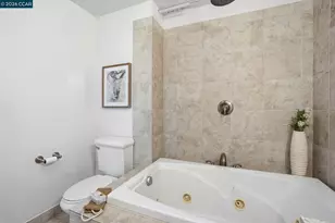 208 Siskiyou Ct, Walnut Creek, CA 94598 - Photo 40